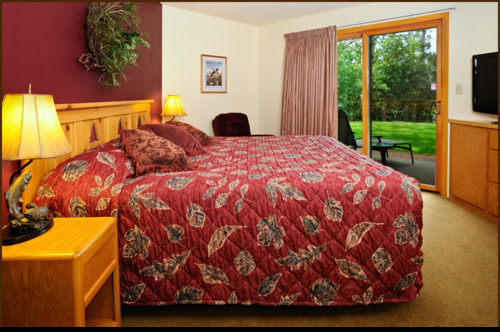 The Pointe Hotel And Suites Minocqua Dış mekan fotoğraf