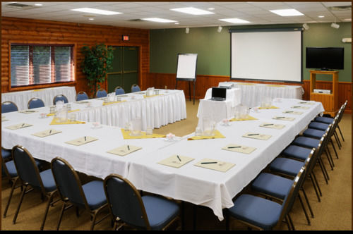 The Pointe Hotel And Suites Minocqua Dış mekan fotoğraf